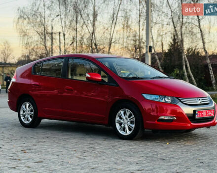 Красный Хонда Инсайт, объемом двигателя 1.3 л и пробегом 37 тыс. км за 8499 $, фото 5 на Automoto.ua