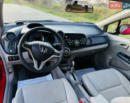 Красный Хонда Инсайт, объемом двигателя 1.3 л и пробегом 37 тыс. км за 8499 $, фото 34 на Automoto.ua