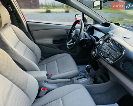 Красный Хонда Инсайт, объемом двигателя 1.3 л и пробегом 37 тыс. км за 8350 $, фото 41 на Automoto.ua