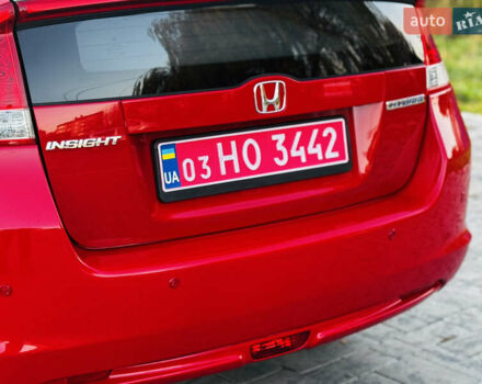 Красный Хонда Инсайт, объемом двигателя 1.3 л и пробегом 37 тыс. км за 8499 $, фото 17 на Automoto.ua