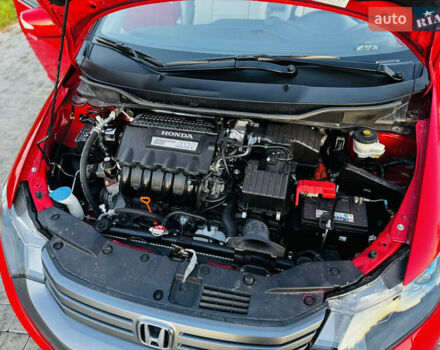 Красный Хонда Инсайт, объемом двигателя 1.3 л и пробегом 37 тыс. км за 8499 $, фото 55 на Automoto.ua