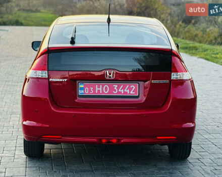 Красный Хонда Инсайт, объемом двигателя 1.3 л и пробегом 37 тыс. км за 8350 $, фото 9 на Automoto.ua