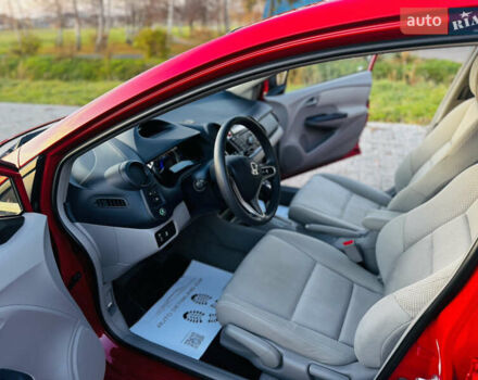 Красный Хонда Инсайт, объемом двигателя 1.3 л и пробегом 37 тыс. км за 8499 $, фото 44 на Automoto.ua