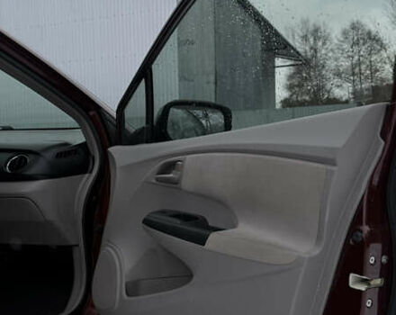 Красный Хонда Инсайт, объемом двигателя 1.34 л и пробегом 229 тыс. км за 6900 $, фото 17 на Automoto.ua