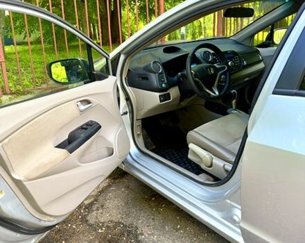 Хонда Інсайт, об'ємом двигуна 1.3 л та пробігом 200 тис. км за 6800 $, фото 7 на Automoto.ua