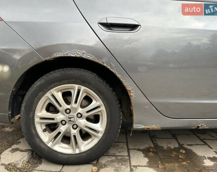 Серый Хонда Инсайт, объемом двигателя 1.34 л и пробегом 205 тыс. км за 5800 $, фото 6 на Automoto.ua