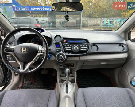 Серый Хонда Инсайт, объемом двигателя 1.34 л и пробегом 205 тыс. км за 5800 $, фото 24 на Automoto.ua