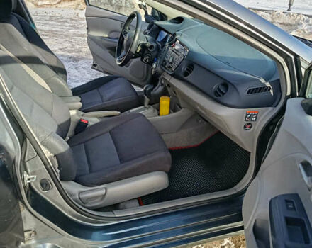Сірий Хонда Інсайт, об'ємом двигуна 1.3 л та пробігом 207 тис. км за 5700 $, фото 38 на Automoto.ua