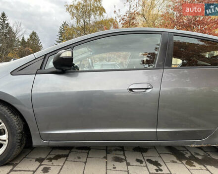 Серый Хонда Инсайт, объемом двигателя 1.34 л и пробегом 205 тыс. км за 5800 $, фото 13 на Automoto.ua