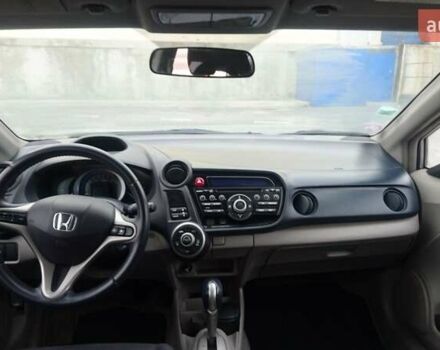 Серый Хонда Инсайт, объемом двигателя 1.3 л и пробегом 157 тыс. км за 7998 $, фото 4 на Automoto.ua