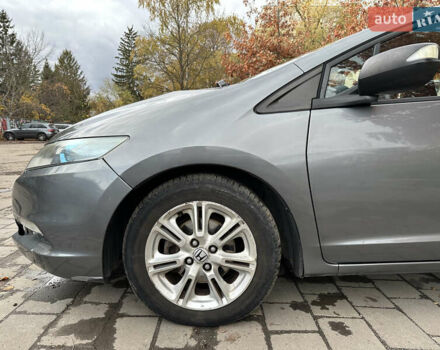 Серый Хонда Инсайт, объемом двигателя 1.34 л и пробегом 205 тыс. км за 5800 $, фото 14 на Automoto.ua