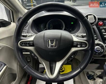 Серый Хонда Инсайт, объемом двигателя 1.34 л и пробегом 222 тыс. км за 7800 $, фото 12 на Automoto.ua