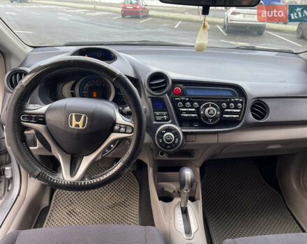 Сірий Хонда Інсайт, об'ємом двигуна 1.3 л та пробігом 294 тис. км за 5199 $, фото 9 на Automoto.ua