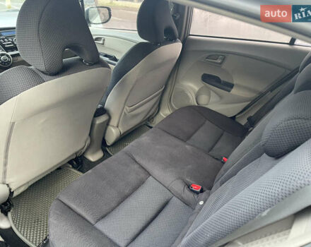Сірий Хонда Інсайт, об'ємом двигуна 1.3 л та пробігом 294 тис. км за 5199 $, фото 7 на Automoto.ua
