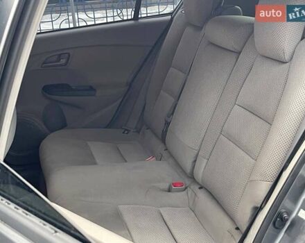 Сірий Хонда Інсайт, об'ємом двигуна 1.4 л та пробігом 289 тис. км за 6700 $, фото 16 на Automoto.ua