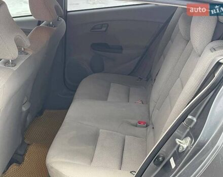 Сірий Хонда Інсайт, об'ємом двигуна 1.4 л та пробігом 289 тис. км за 6700 $, фото 13 на Automoto.ua