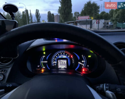Серый Хонда Инсайт, объемом двигателя 1.3 л и пробегом 300 тыс. км за 6100 $, фото 15 на Automoto.ua