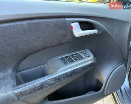 Серый Хонда Инсайт, объемом двигателя 1.3 л и пробегом 177 тыс. км за 10000 $, фото 55 на Automoto.ua