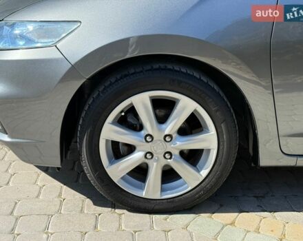 Серый Хонда Инсайт, объемом двигателя 1.3 л и пробегом 177 тыс. км за 10000 $, фото 51 на Automoto.ua