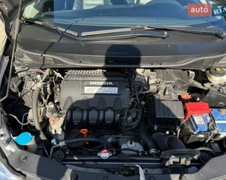 Серый Хонда Инсайт, объемом двигателя 1.3 л и пробегом 177 тыс. км за 10000 $, фото 102 на Automoto.ua