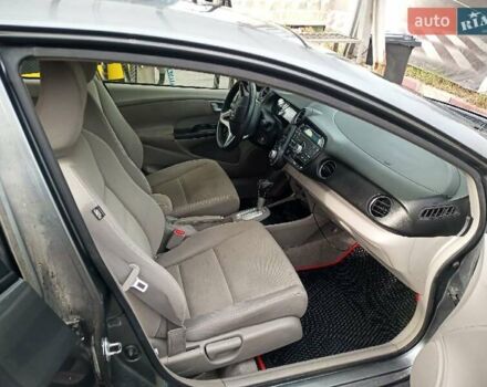 Хонда Инсайт 2014 в Киеве на Automoto.ua Серый Хонда Инсайт, объемом двигателя 1.34 л и пробегом 232 тыс. км за 8499 $, фото 9 на Automoto.ua