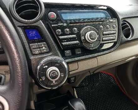 Хонда Инсайт 2014 в Киеве на Automoto.ua Серый Хонда Инсайт, объемом двигателя 1.34 л и пробегом 232 тыс. км за 8499 $, фото 7 на Automoto.ua