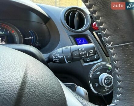 Серый Хонда Инсайт, объемом двигателя 1.3 л и пробегом 177 тыс. км за 10000 $, фото 68 на Automoto.ua