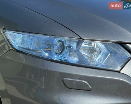 Серый Хонда Инсайт, объемом двигателя 1.3 л и пробегом 177 тыс. км за 10000 $, фото 12 на Automoto.ua