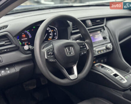 Серый Хонда Инсайт, объемом двигателя 1.5 л и пробегом 131 тыс. км за 16500 $, фото 7 на Automoto.ua