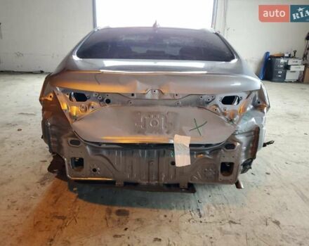 Серый Хонда Инсайт, объемом двигателя 1.5 л и пробегом 95 тыс. км за 2300 $, фото 5 на Automoto.ua