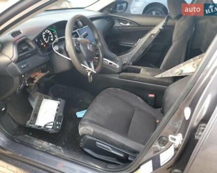 Серый Хонда Инсайт, объемом двигателя 1.5 л и пробегом 122 тыс. км за 7500 $, фото 2 на Automoto.ua