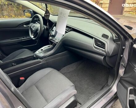 Серый Хонда Инсайт, объемом двигателя 1.5 л и пробегом 90 тыс. км за 20990 $, фото 23 на Automoto.ua