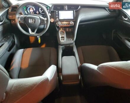 Серый Хонда Инсайт, объемом двигателя 1.5 л и пробегом 95 тыс. км за 2300 $, фото 7 на Automoto.ua