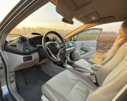 Серый Хонда Инсайт, объемом двигателя 1.3 л и пробегом 243 тыс. км за 7900 $, фото 9 на Automoto.ua