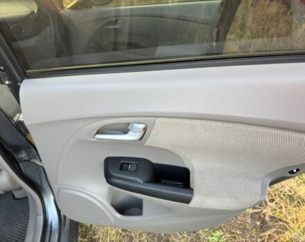 Серый Хонда Инсайт, объемом двигателя 1.3 л и пробегом 243 тыс. км за 7900 $, фото 4 на Automoto.ua