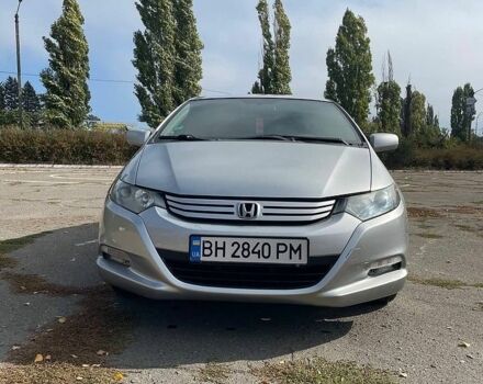 Серый Хонда Инсайт, объемом двигателя 1.3 л и пробегом 274 тыс. км за 7300 $, фото 1 на Automoto.ua
