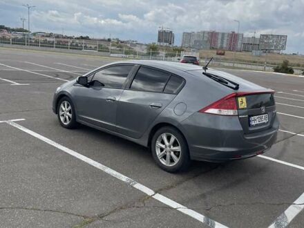 Хонда Інсайт 2010 у Одесі на Automoto.ua Сірий Хонда Інсайт, об'ємом двигуна 1.3 л та пробігом 230 тис. км за 7700 $, фото 1 на Automoto.ua