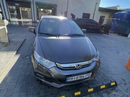 Серый Хонда Инсайт, объемом двигателя 1.3 л и пробегом 327 тыс. км за 5000 $, фото 1 на Automoto.ua