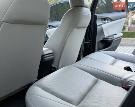 Синий Хонда Инсайт, объемом двигателя 1.5 л и пробегом 122 тыс. км за 15999 $, фото 82 на Automoto.ua