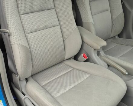 Синий Хонда Инсайт, объемом двигателя 1.3 л и пробегом 130 тыс. км за 6950 $, фото 15 на Automoto.ua