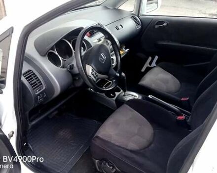 Белый Хонда Джаз, объемом двигателя 1.34 л и пробегом 130 тыс. км за 5900 $, фото 8 на Automoto.ua