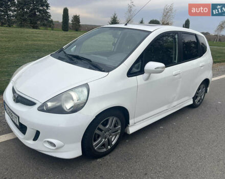 Белый Хонда Джаз, объемом двигателя 1.4 л и пробегом 133 тыс. км за 5700 $, фото 9 на Automoto.ua