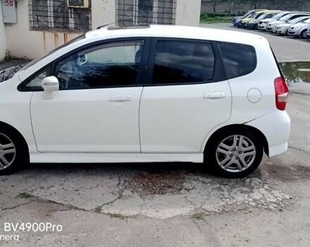 Белый Хонда Джаз, объемом двигателя 1.34 л и пробегом 130 тыс. км за 5900 $, фото 5 на Automoto.ua