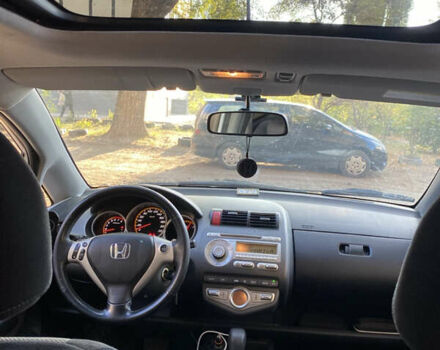 Белый Хонда Джаз, объемом двигателя 1.4 л и пробегом 133 тыс. км за 5700 $, фото 12 на Automoto.ua