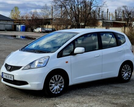 Хонда Джаз 2011 в Харькове на Automoto.ua Белый Хонда Джаз, объемом двигателя 1.2 л и пробегом 169 тыс. км за 4900 $, фото 1 на Automoto.ua