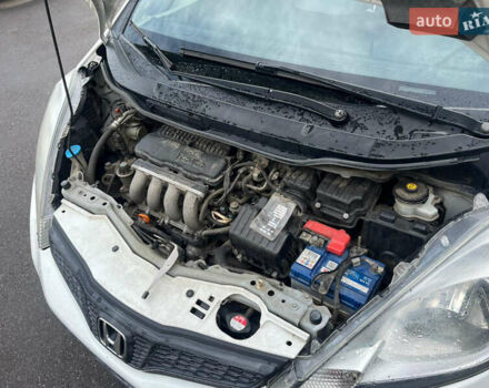 Хонда Джаз 2011 в Виннице на Automoto.ua Белый Хонда Джаз, объемом двигателя 1.34 л и пробегом 227 тыс. км за 7999 $, фото 20 на Automoto.ua