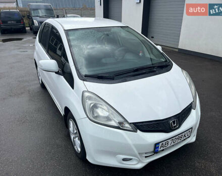 Хонда Джаз 2011 в Виннице на Automoto.ua Белый Хонда Джаз, объемом двигателя 1.34 л и пробегом 227 тыс. км за 7999 $, фото 17 на Automoto.ua
