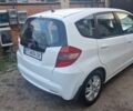 Белый Хонда Джаз, объемом двигателя 1.34 л и пробегом 172 тыс. км за 6000 $, фото 1 на Automoto.ua
