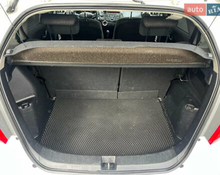 Хонда Джаз 2011 в Виннице на Automoto.ua Белый Хонда Джаз, объемом двигателя 1.34 л и пробегом 227 тыс. км за 7999 $, фото 25 на Automoto.ua