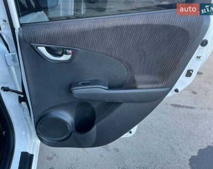 Білий Хонда Джаз, об'ємом двигуна 1.4 л та пробігом 231 тис. км за 6950 $, фото 19 на Automoto.ua